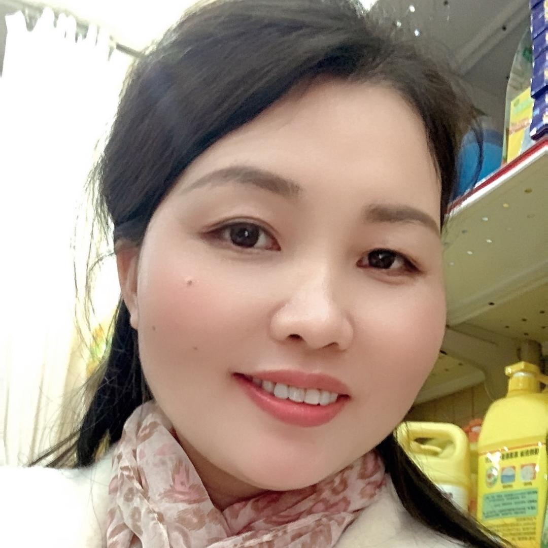 副食店老板娘吖