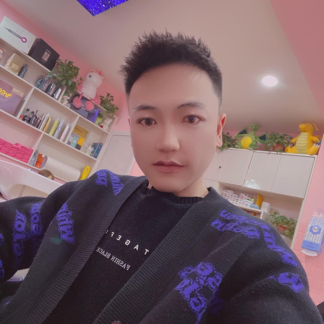 ᝰ🥀少爷心乱ෆ҉⁵²⁰