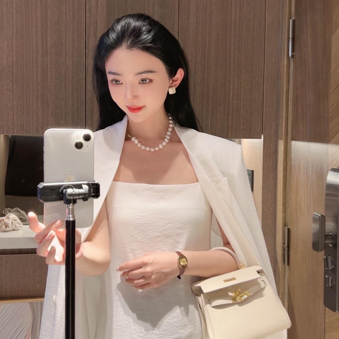 佳佳的美丽生活