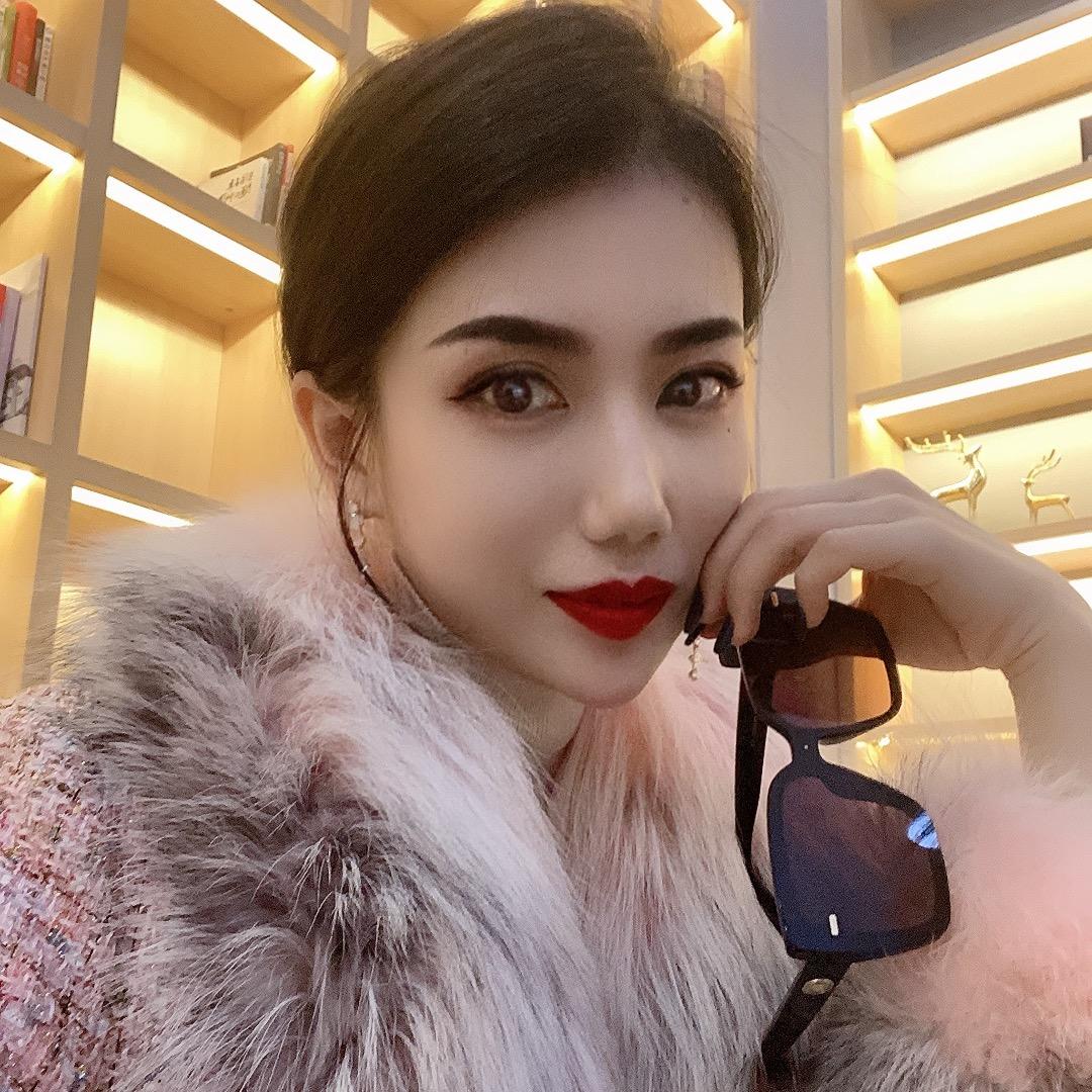 方方姐私服穿搭
