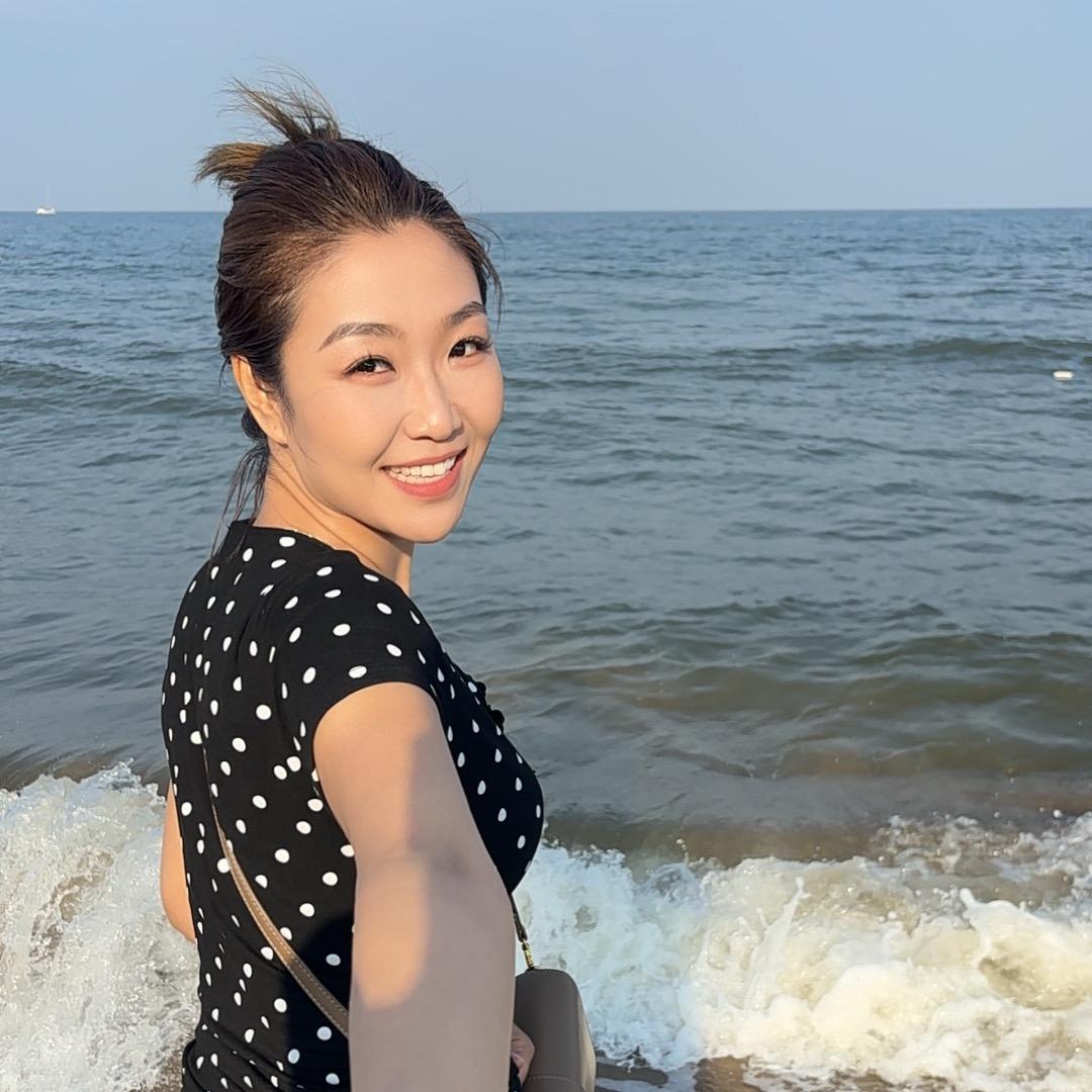 斯琴🈶点懒