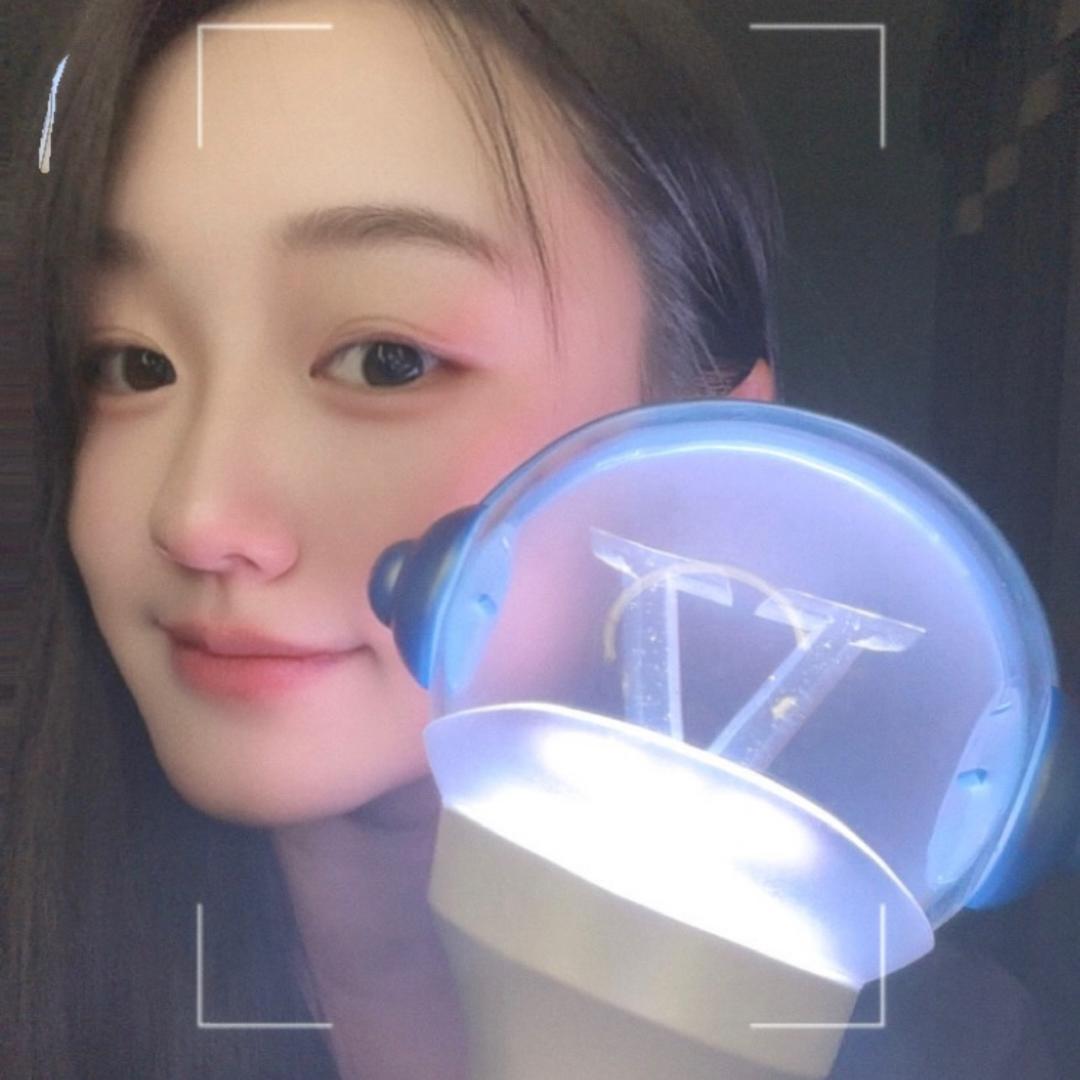杨乐多