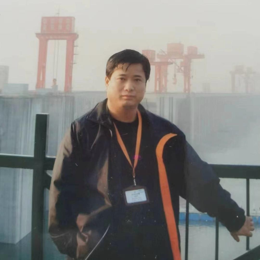 张勇
