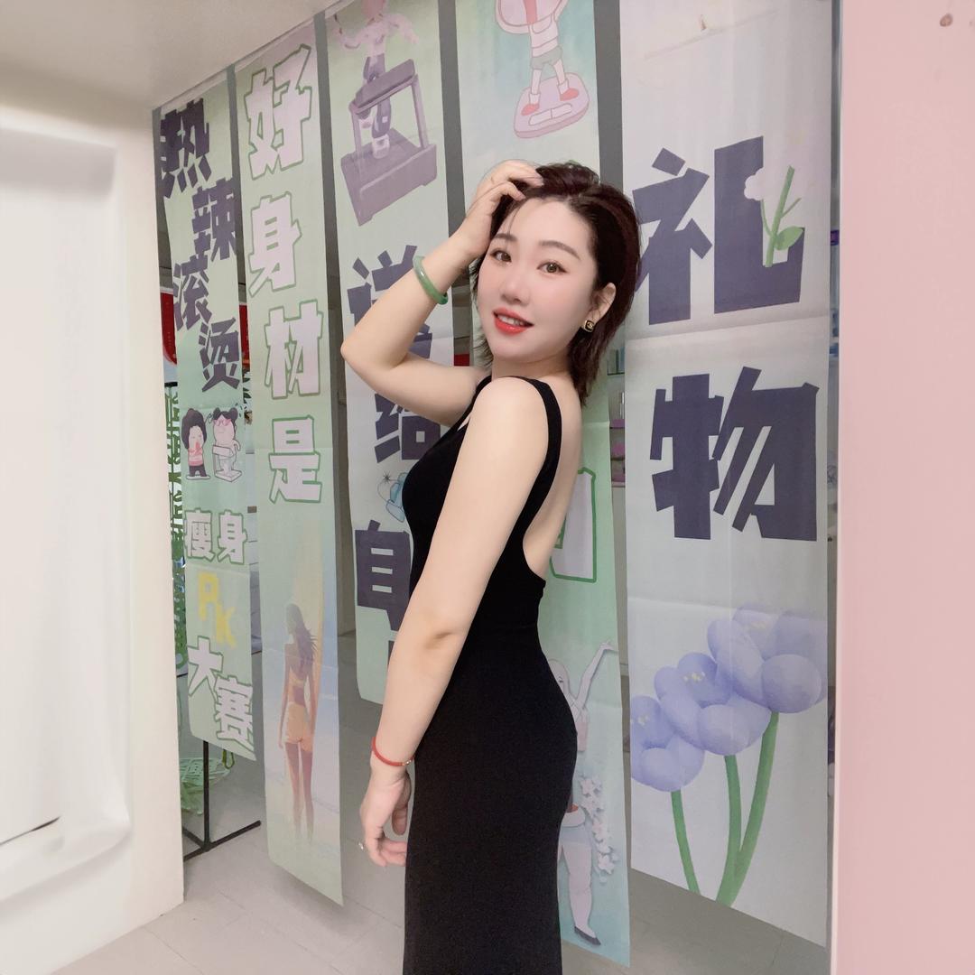 丑小鸭鸭