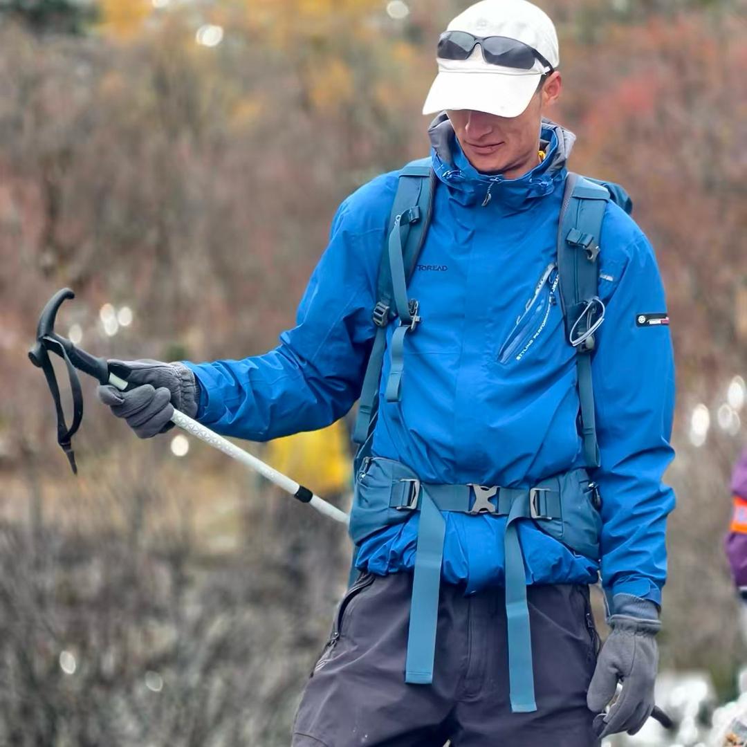 雪径慢步户外（二哥）