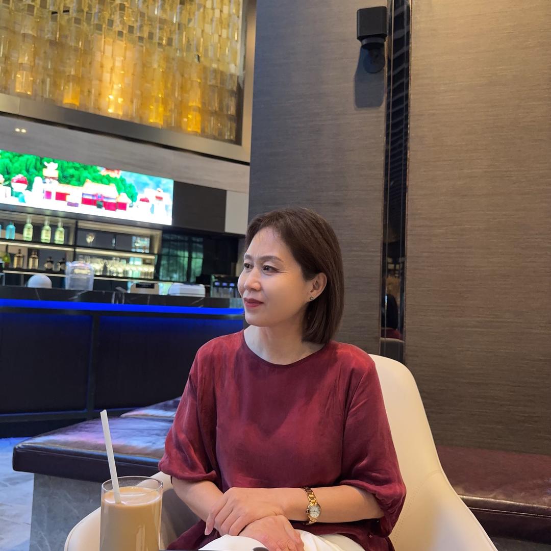 章丘明水香港街戛纳服装店