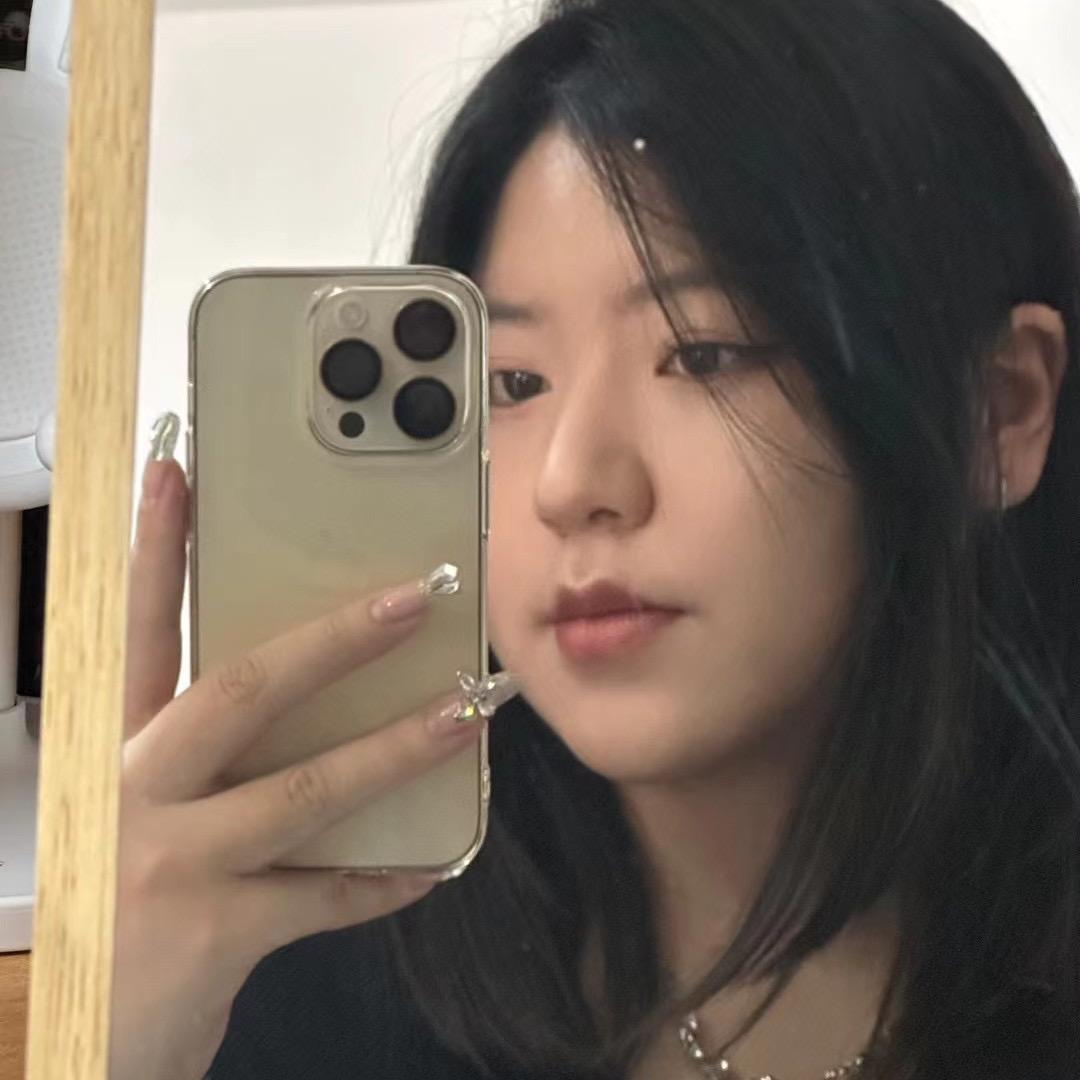 掉了颗兔牙🐰