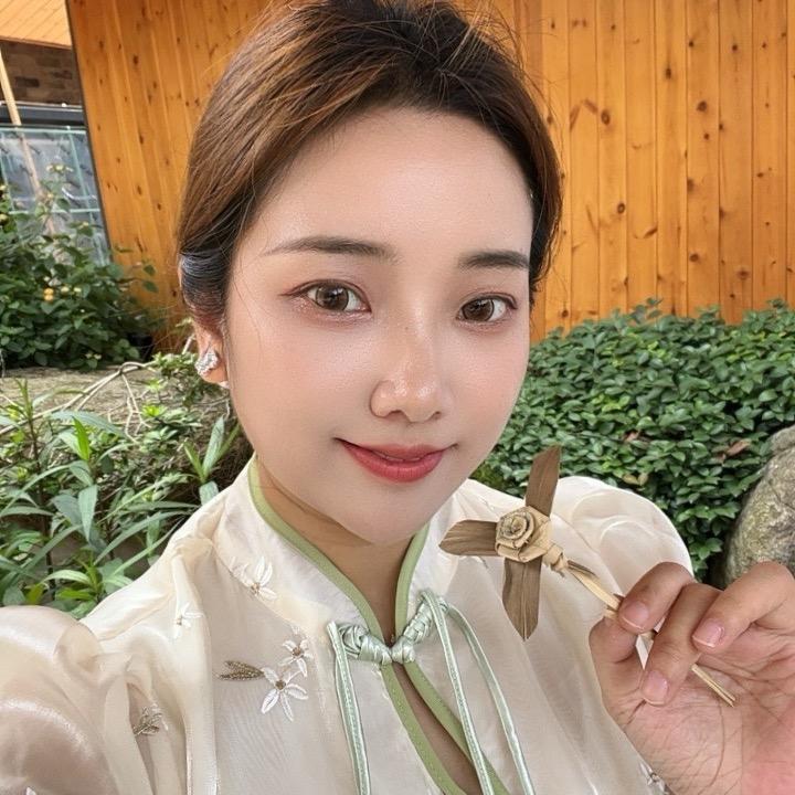 90后非遗守艺人-小梨子🍐