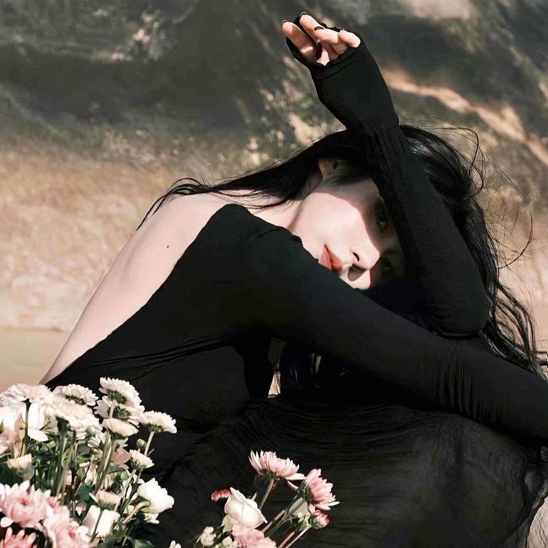 დ᭄听说糖💞很甜დ᭄