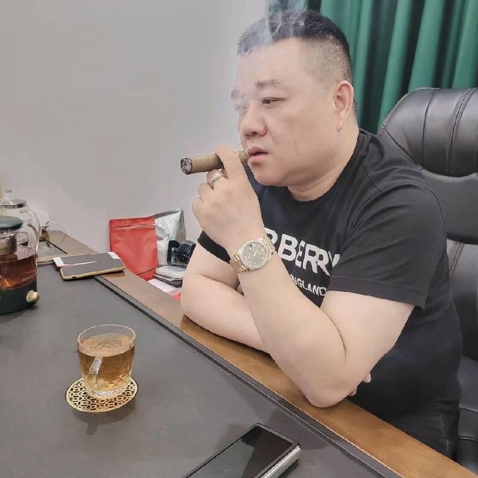 表贩子的小酒馆 武哥聊表