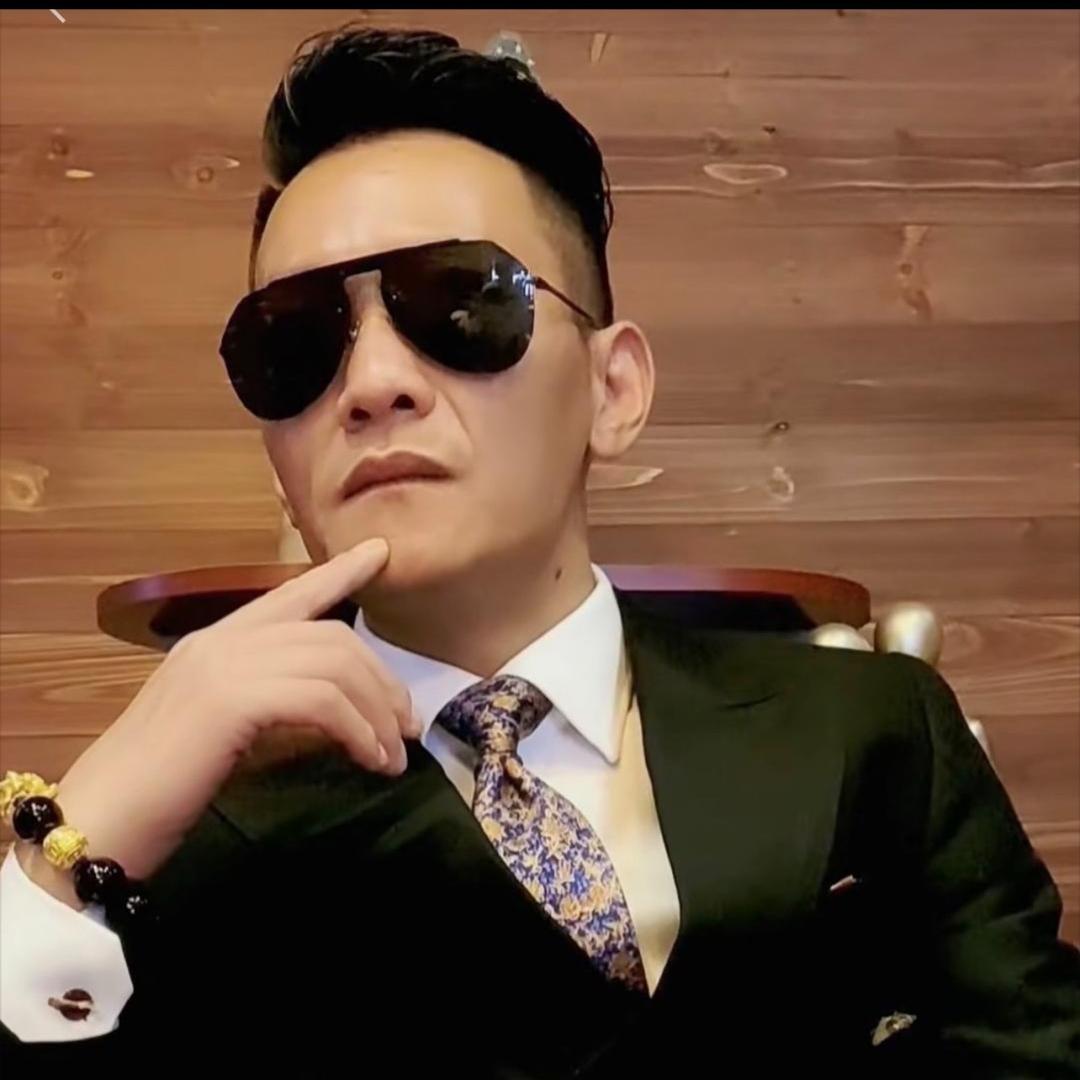 小伟哥🔥6.23旧州5周年万人宴-助理