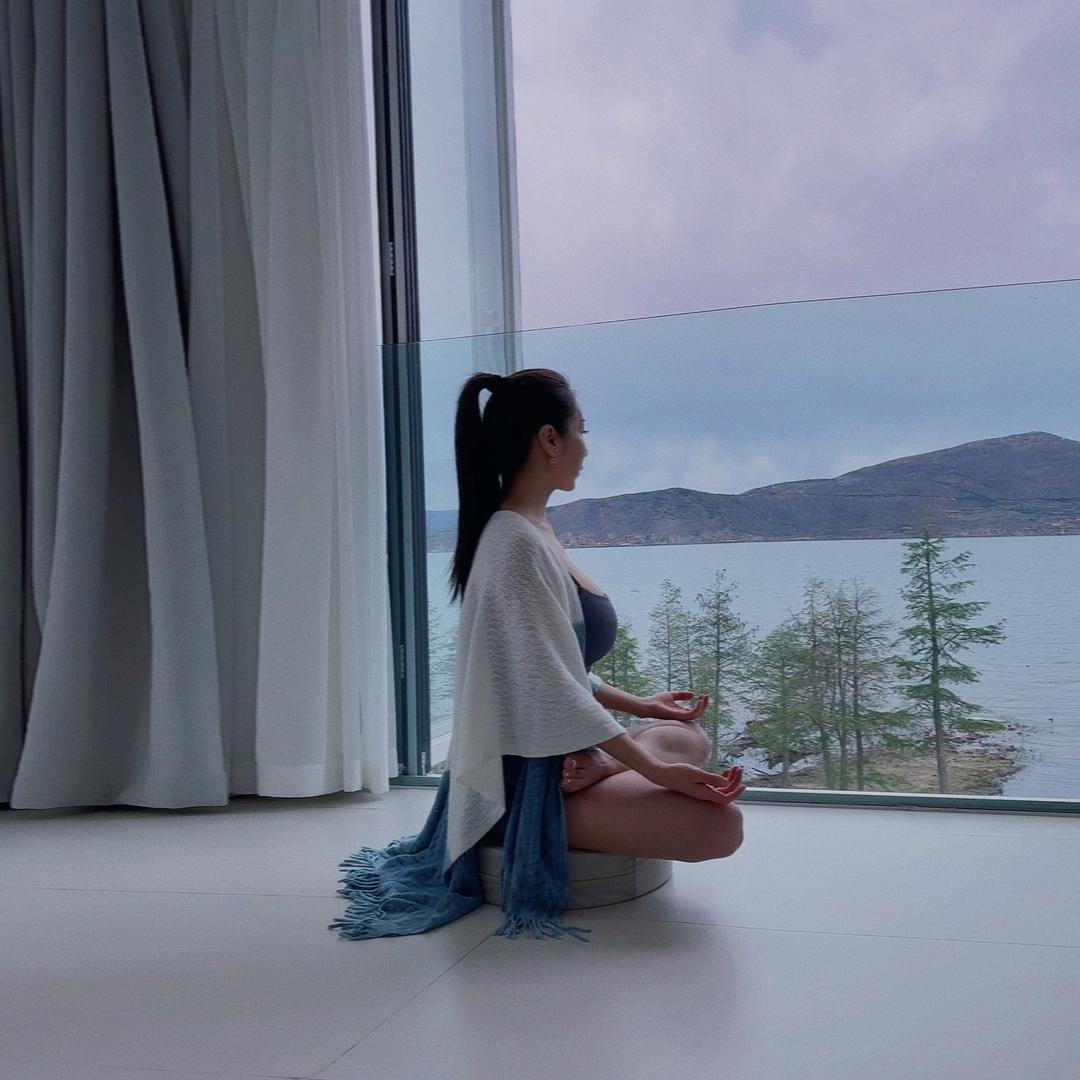 海莹莹（蒙古族）