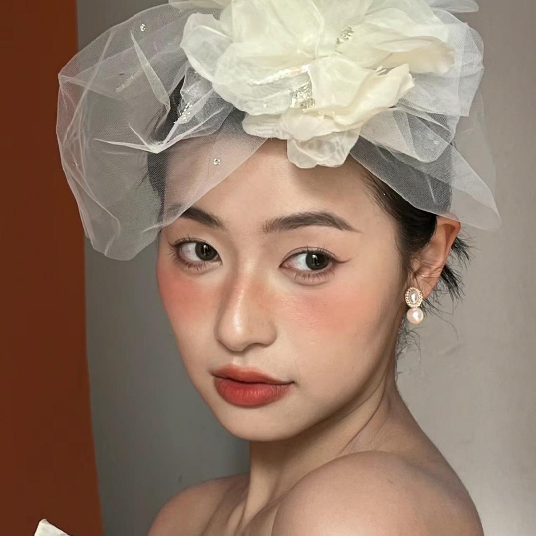 依婷二看三通过