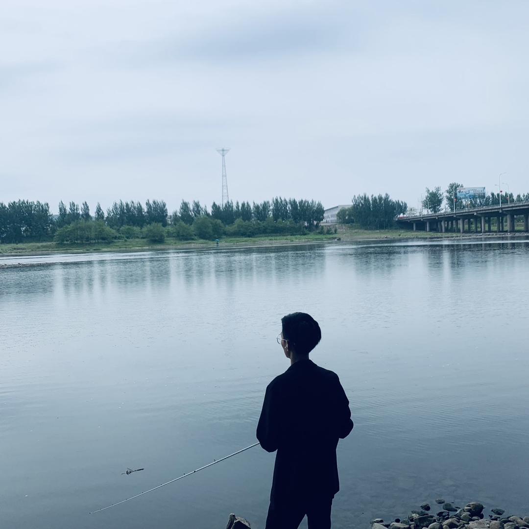 是辉辉呀—L