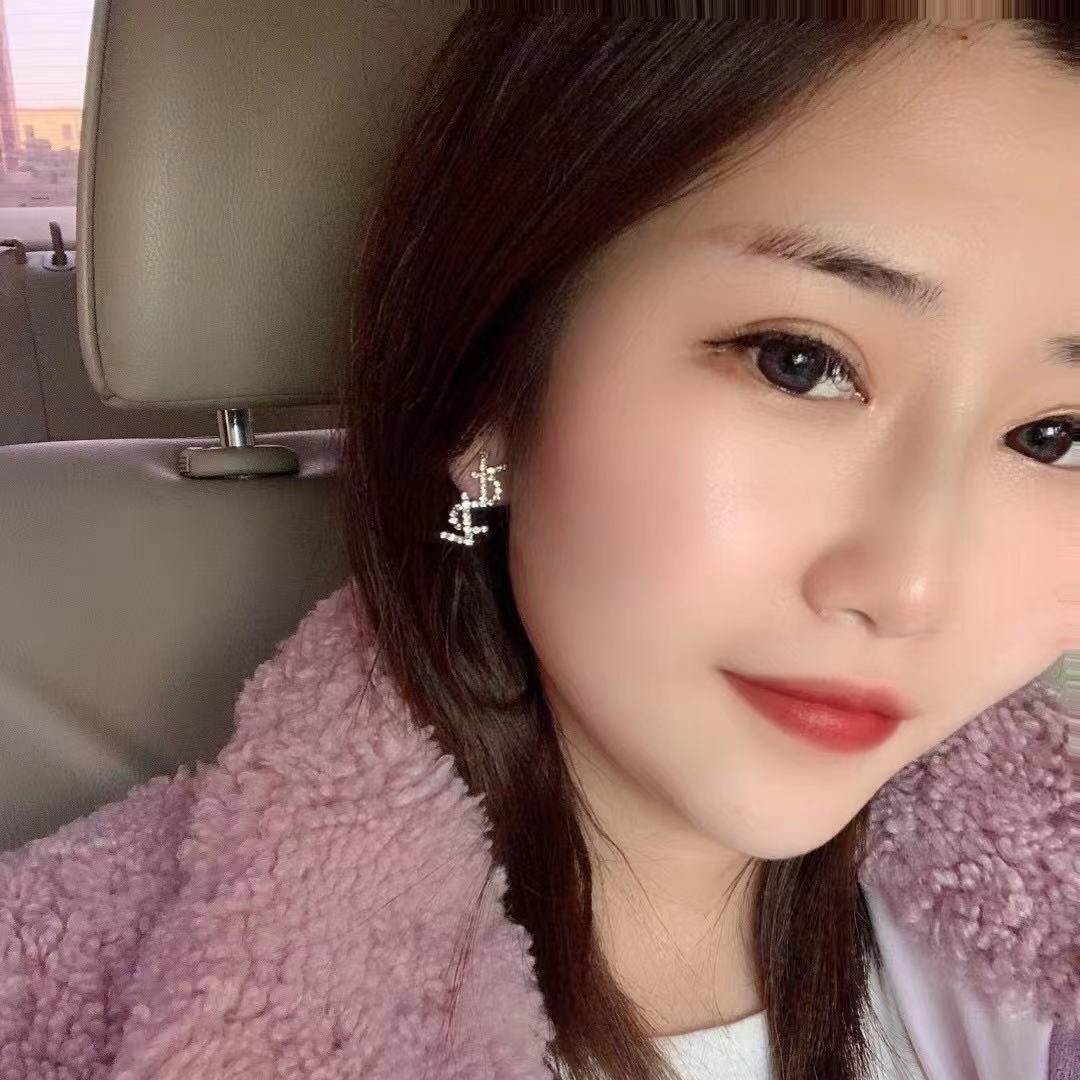 石头妈妈聊房的一天