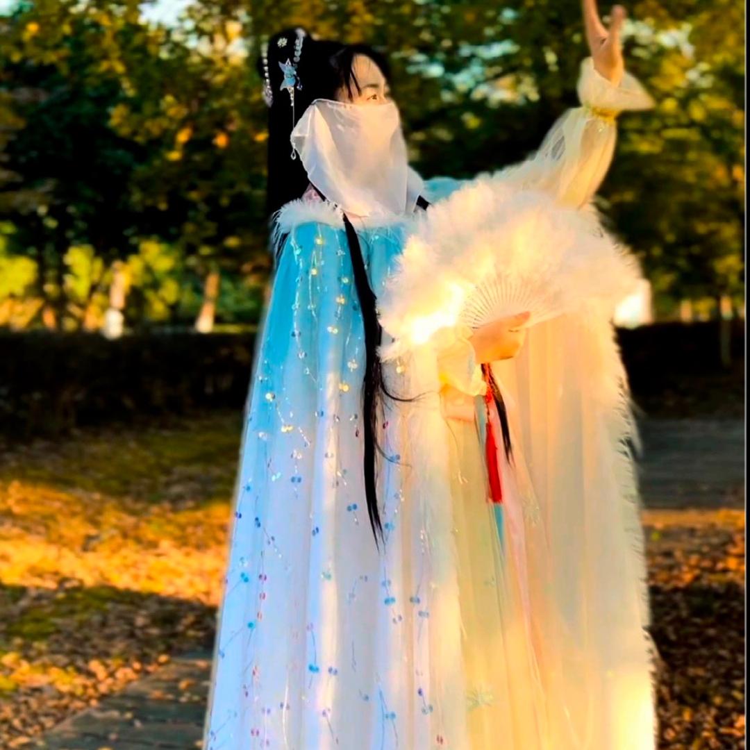 非你莫属古装