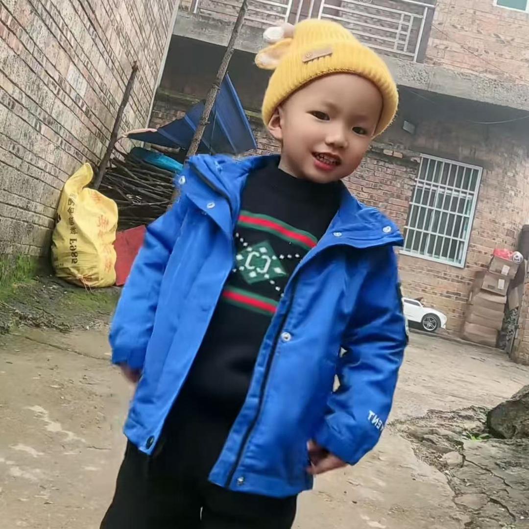 小丽和牛牛(农村宝妈)