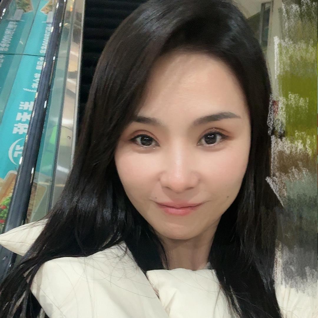 丹东房产郭女士(郭岚)