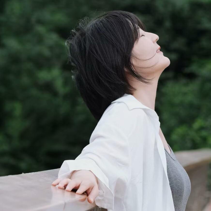 悠悠（哺乳期）的头像