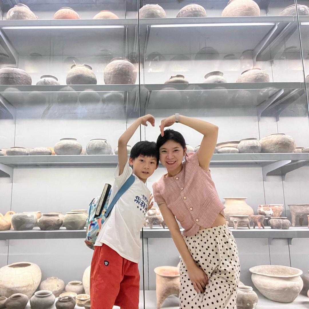 @两只项