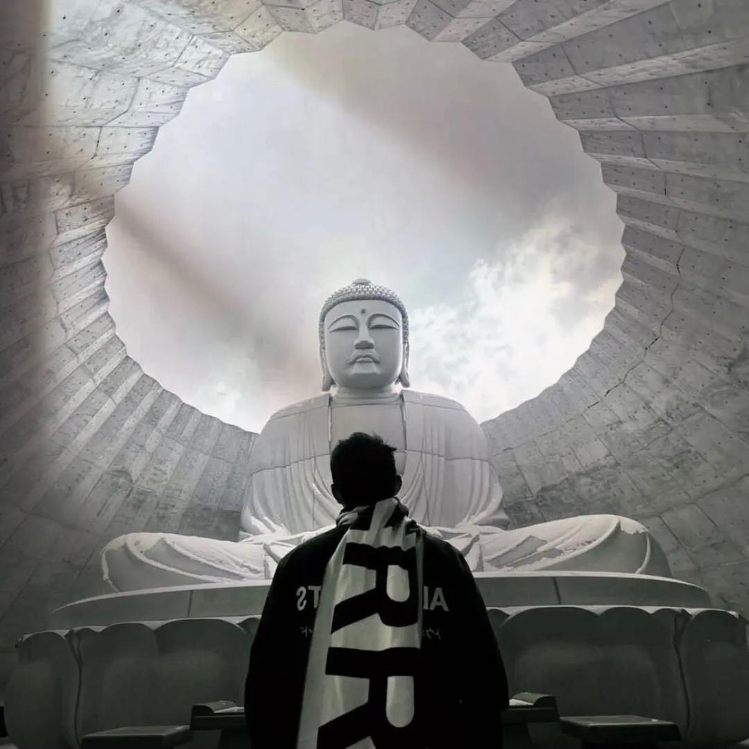 一杯冰拿铁☕️