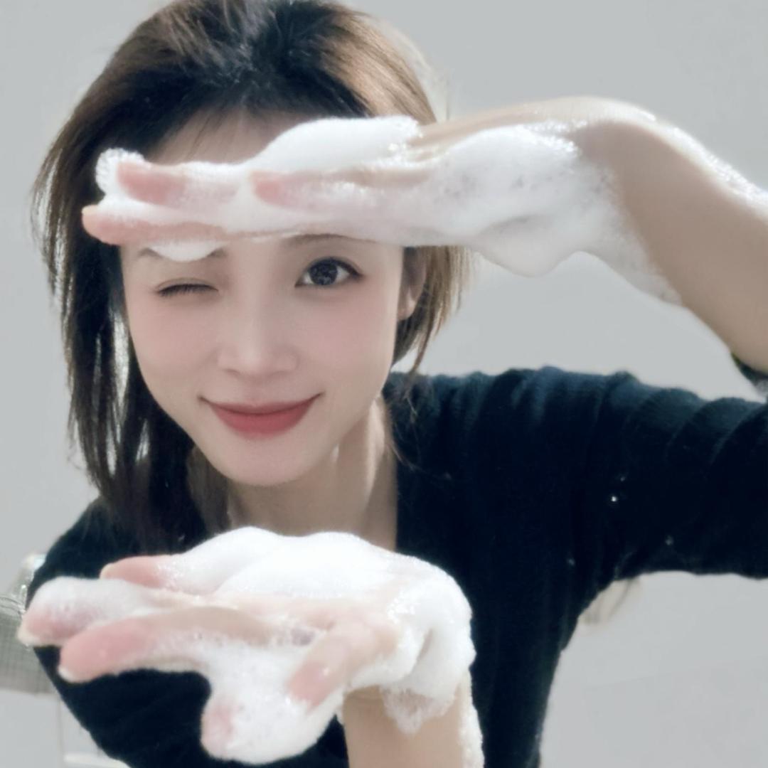 甜甜-Jiǎ