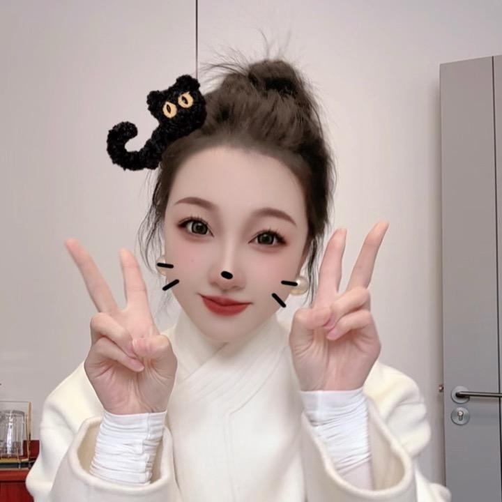 M。