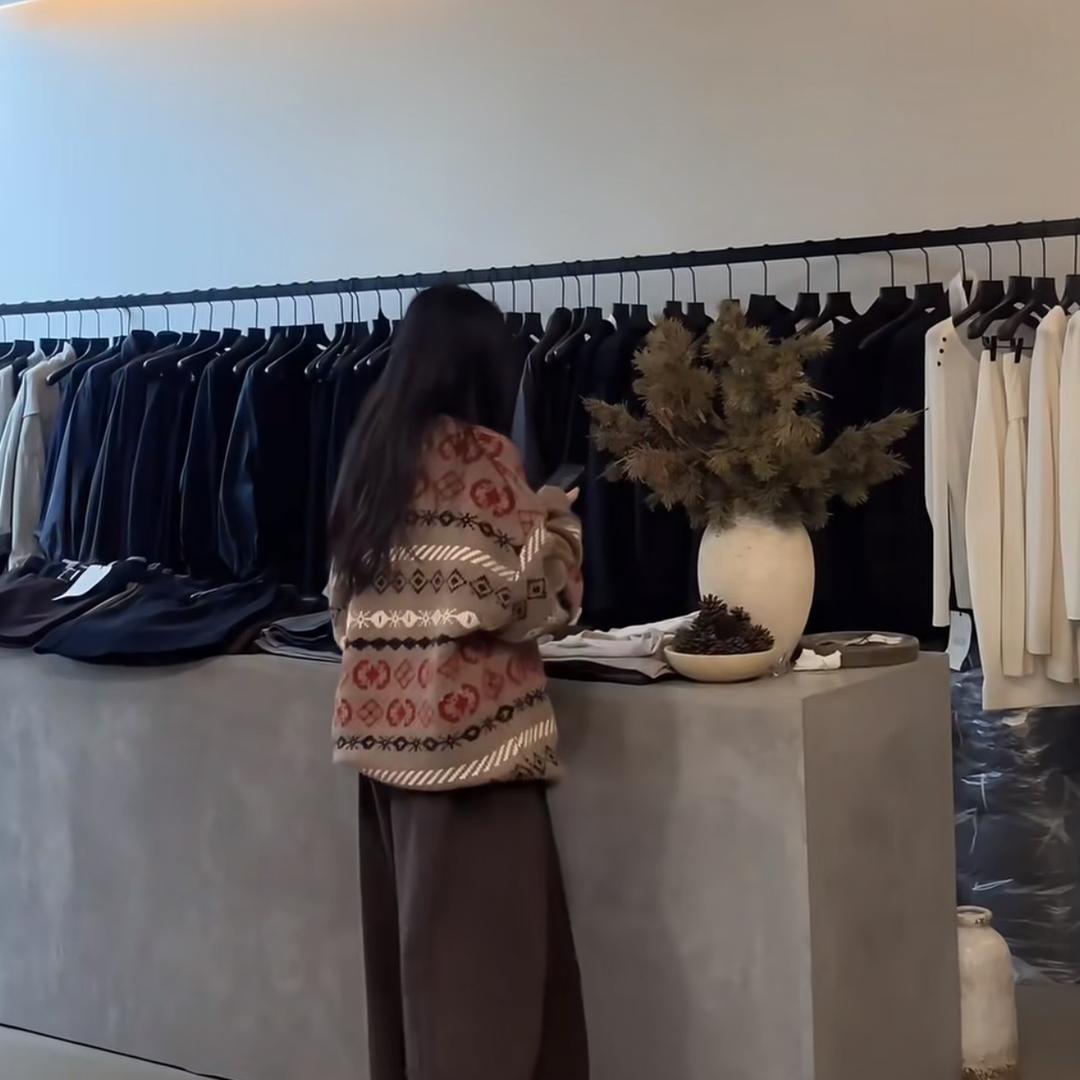 明天穿什么