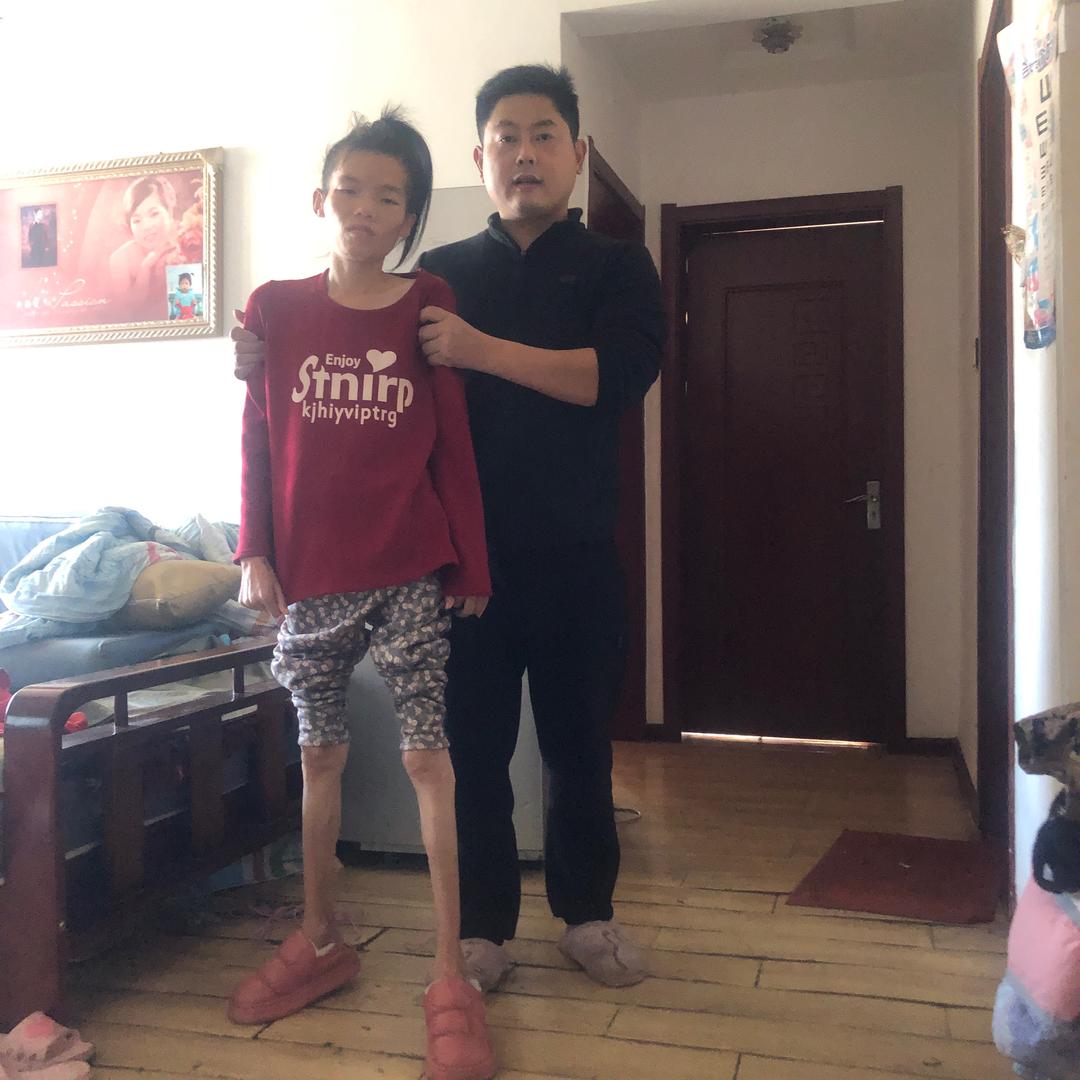 坚强的丛丛