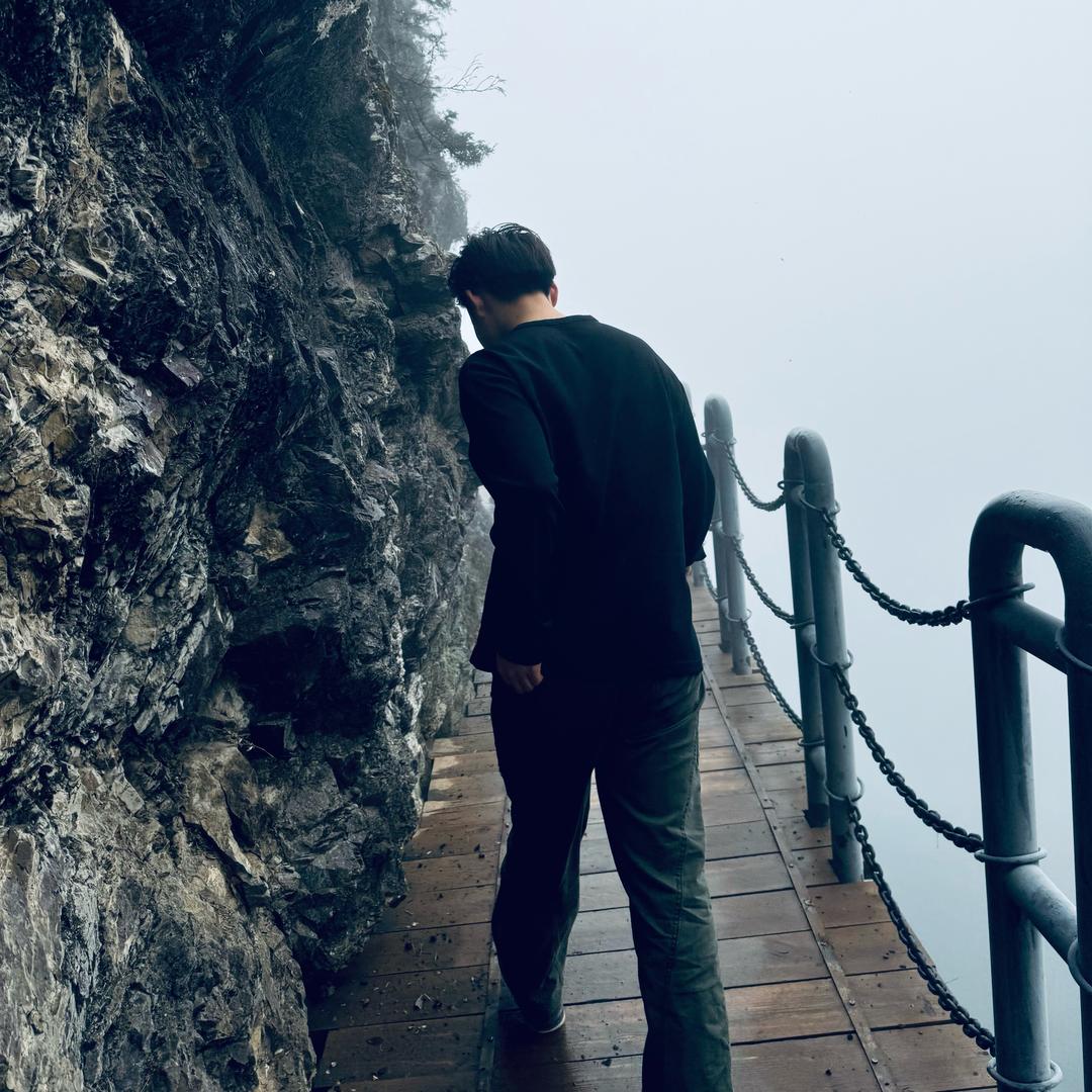 开心开心极了🚶🏻‍♂️