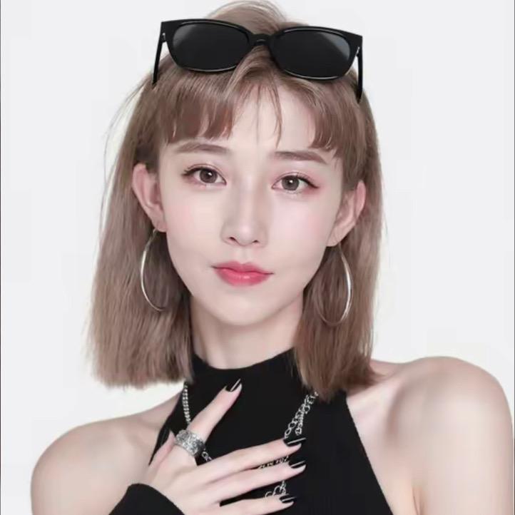 郭晓婷.