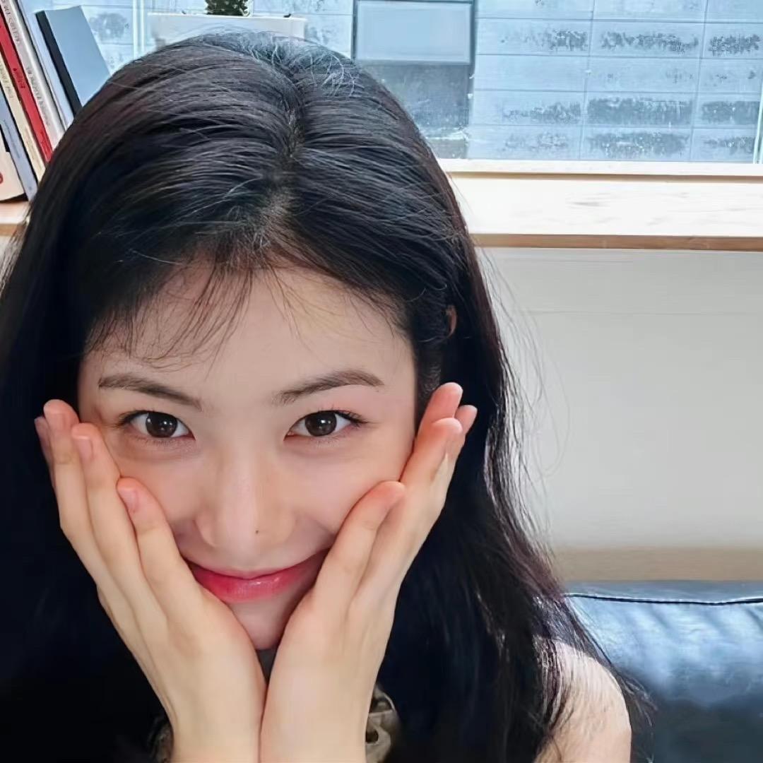 🍓草莓酱酱酱～