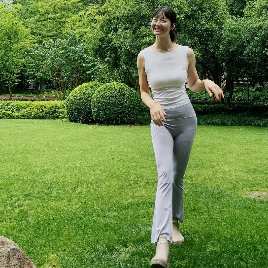 Lily 体态塑形老师