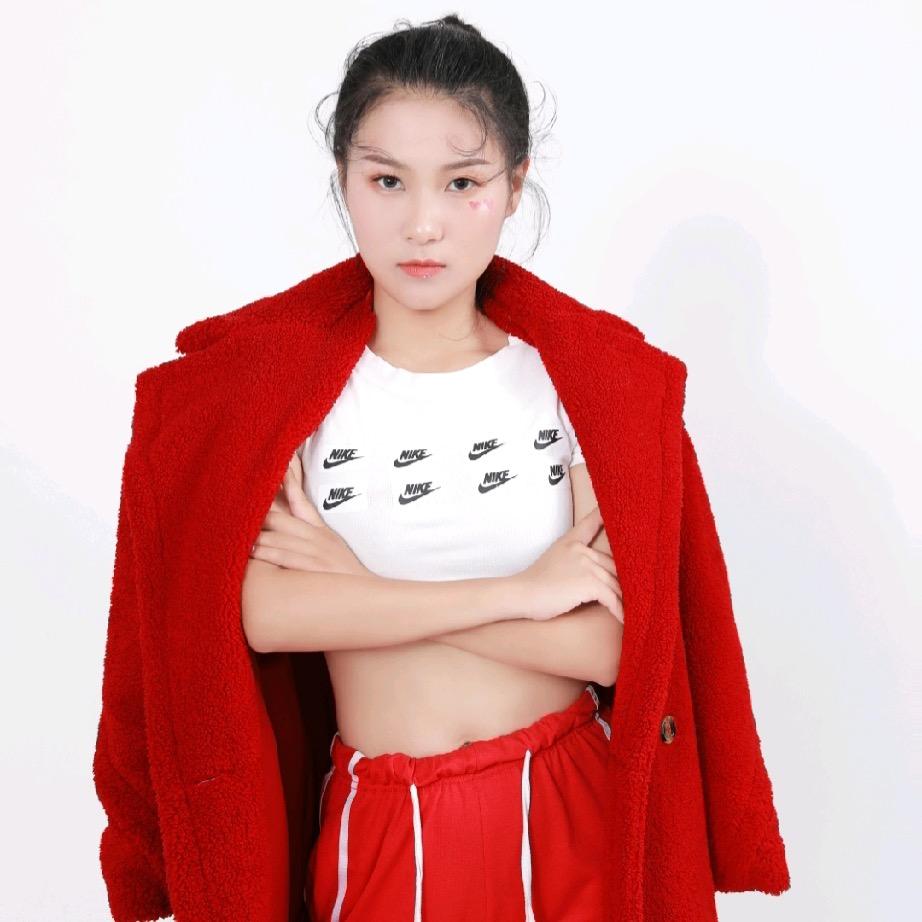 张小怡