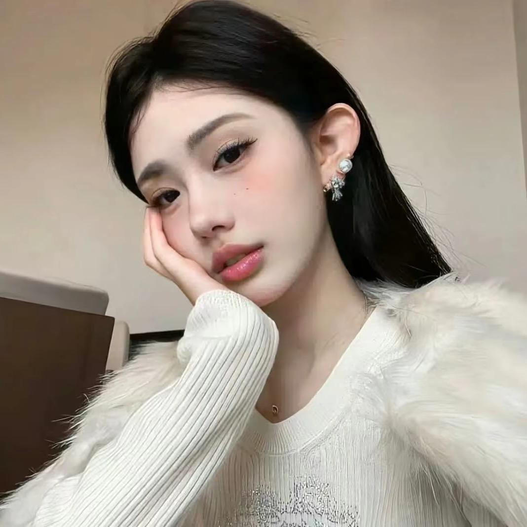 妮 妮H