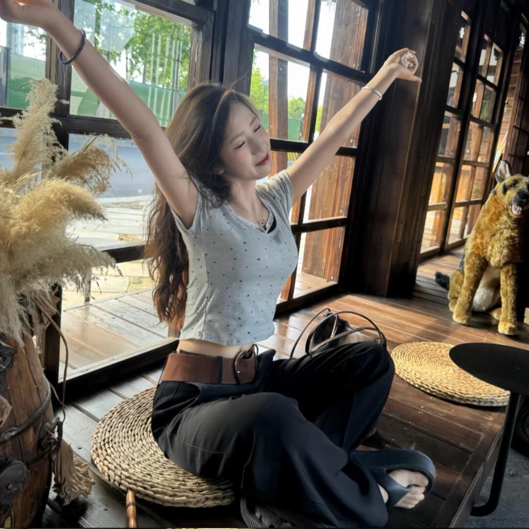 一个好哄的炮仗