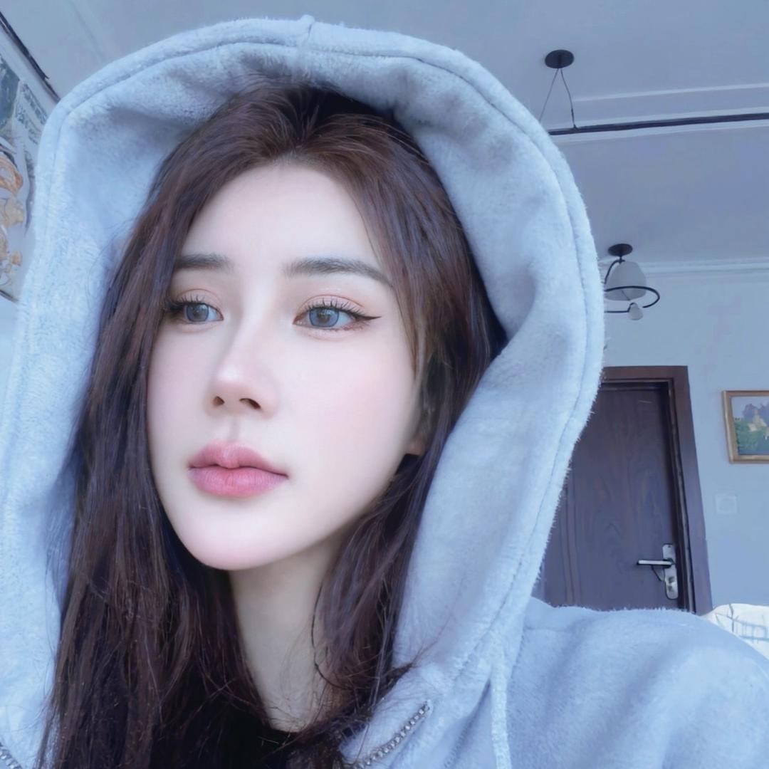 村花想当富婆🏥