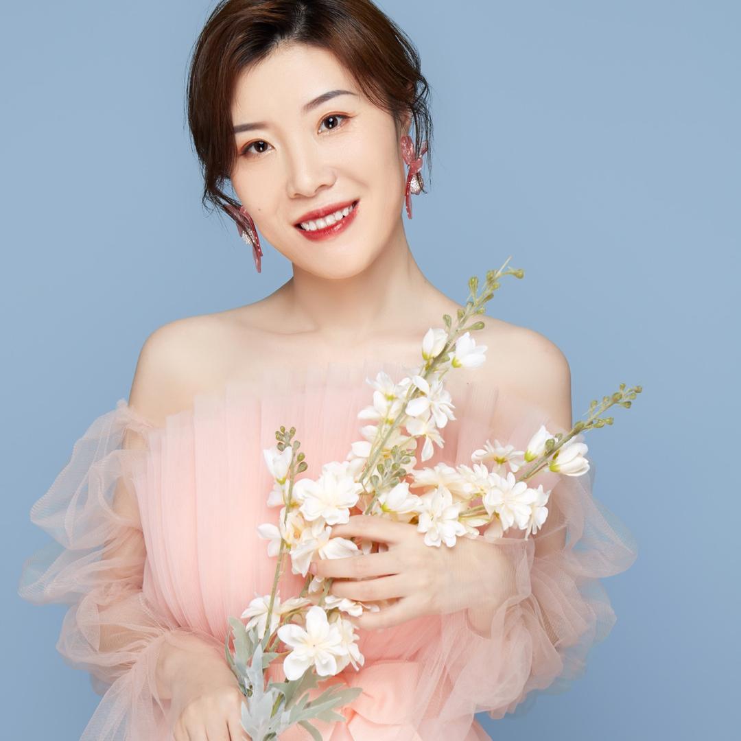 海宁妍姿服饰