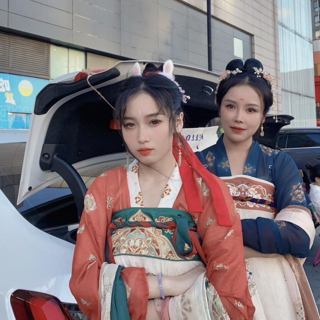 伴梦伴溪