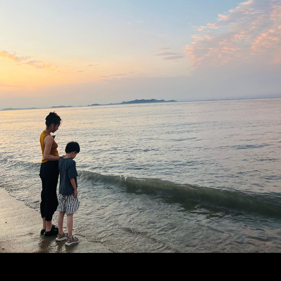 丽丽吖