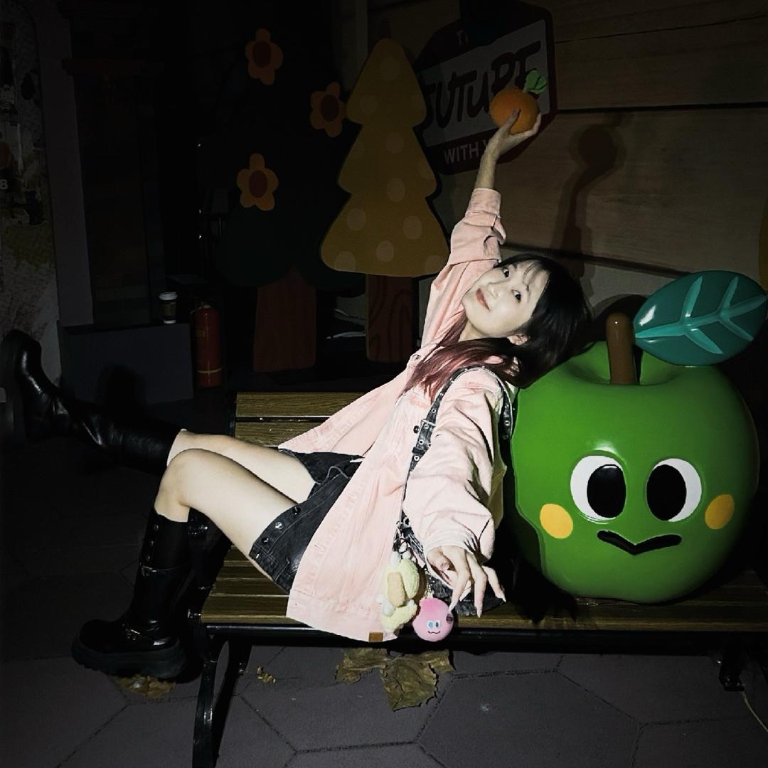 捡一颗苹果