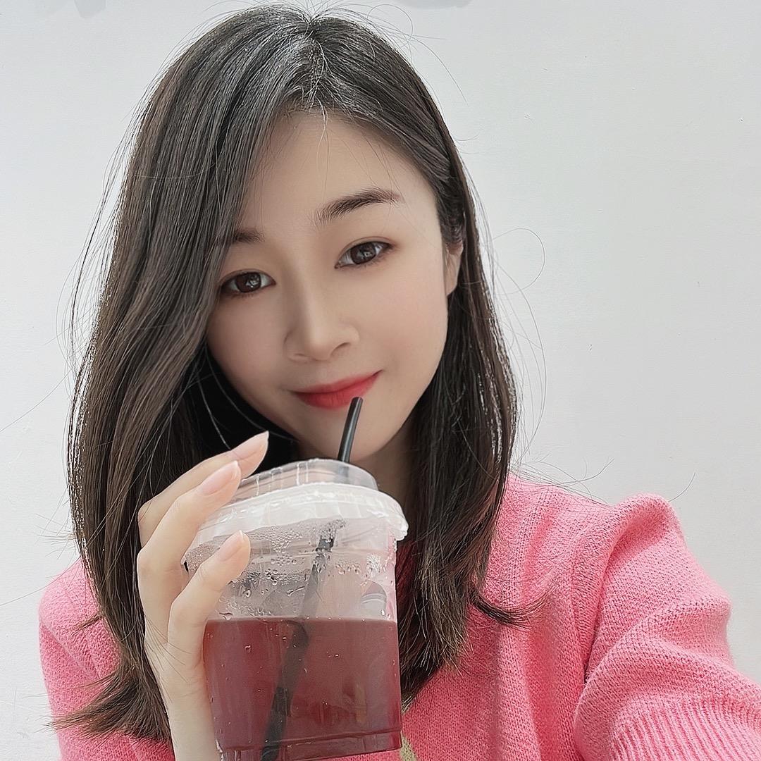 请叫我Tina姐姐