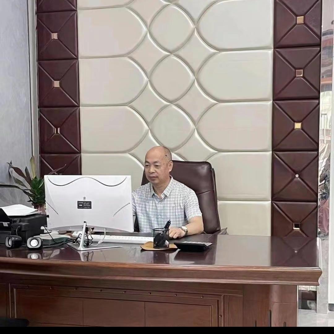 佛山汽车保管老程