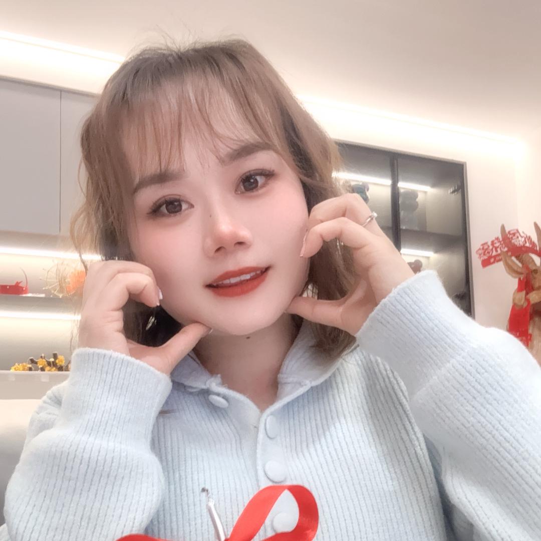 巴东做美业小玲子《纤姿达》