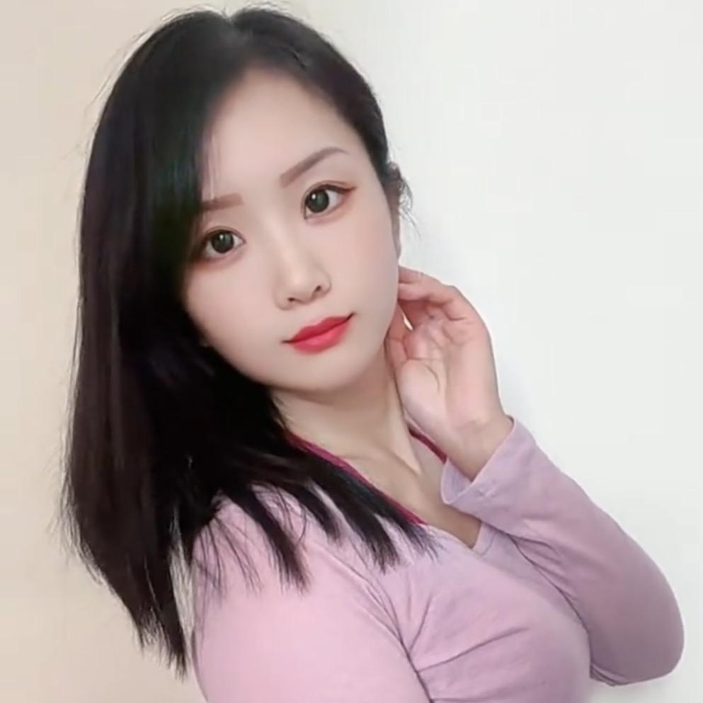 言妍（唱首歌啊）