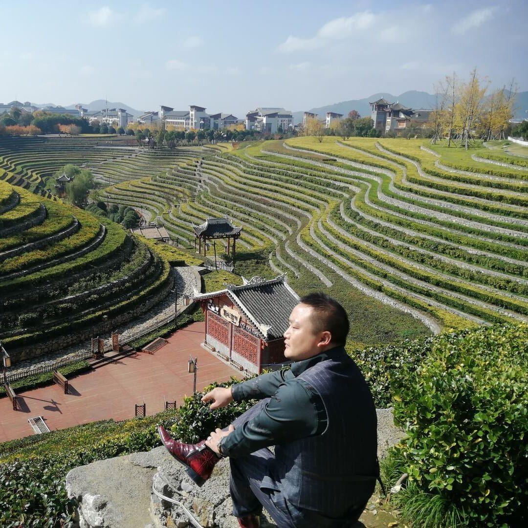 遵义露之遥房地产