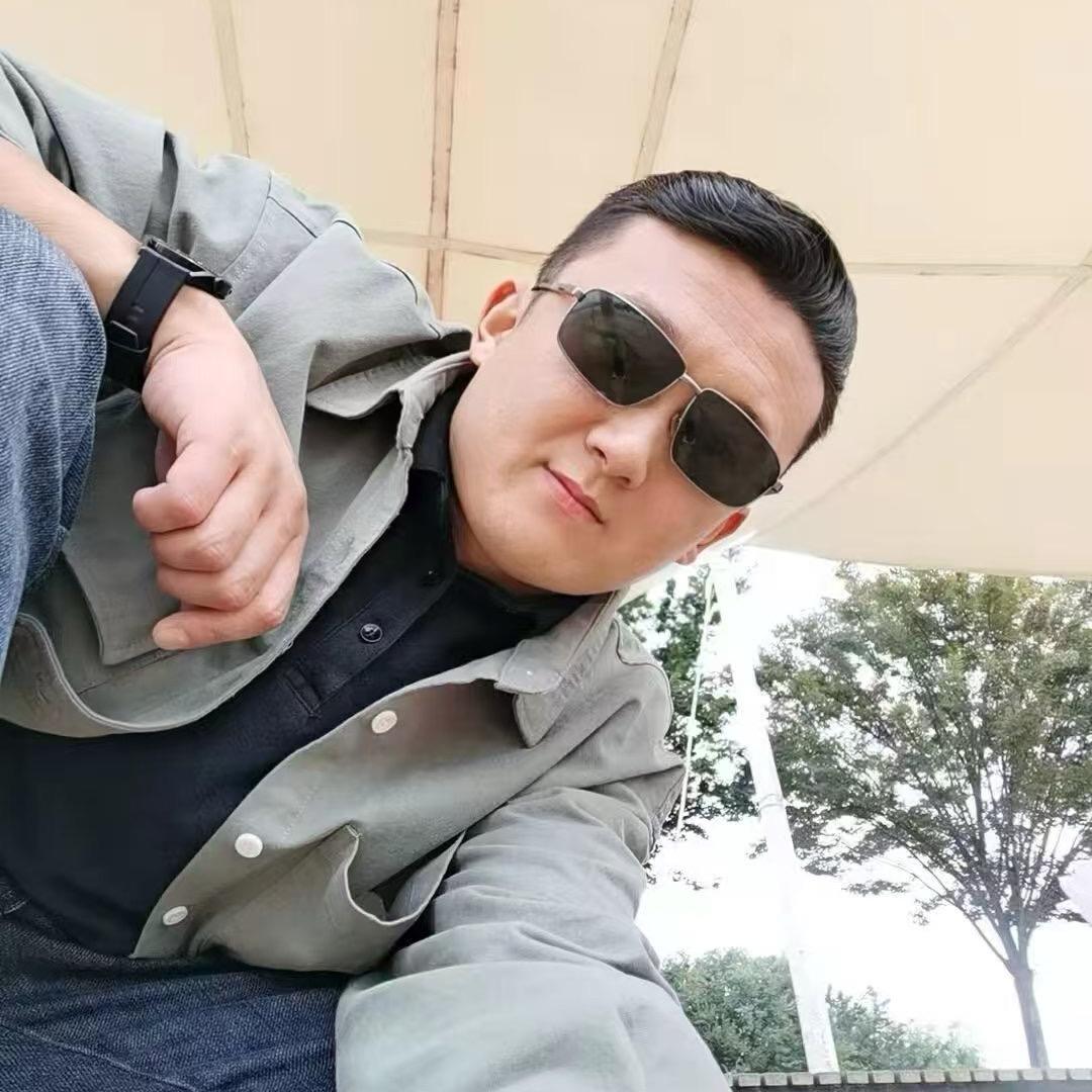 杨子亚