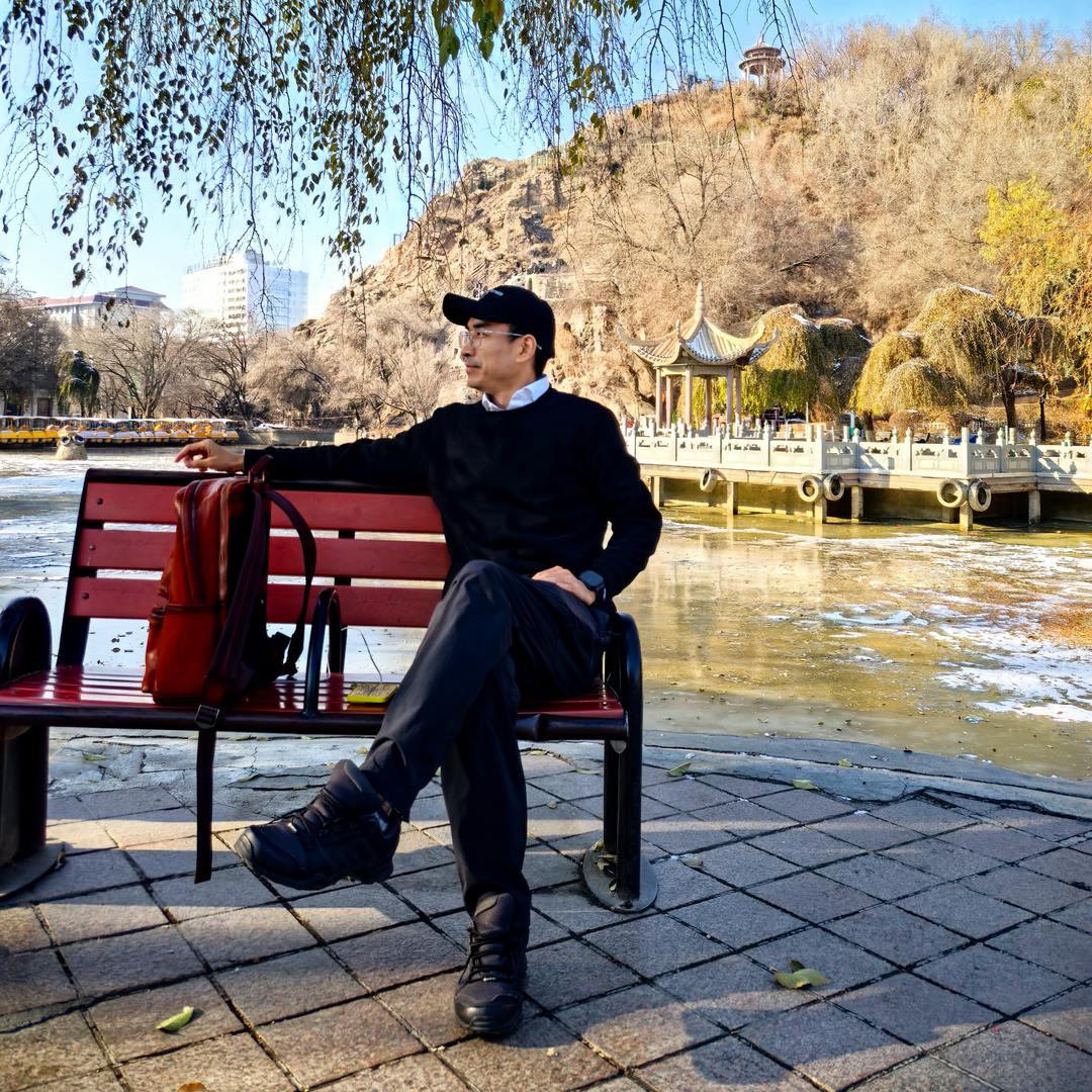 𝑴𝒓.陆友知🌍