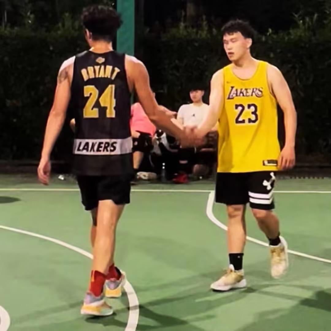 世蓝城体育-姜教练（市运会招募中）