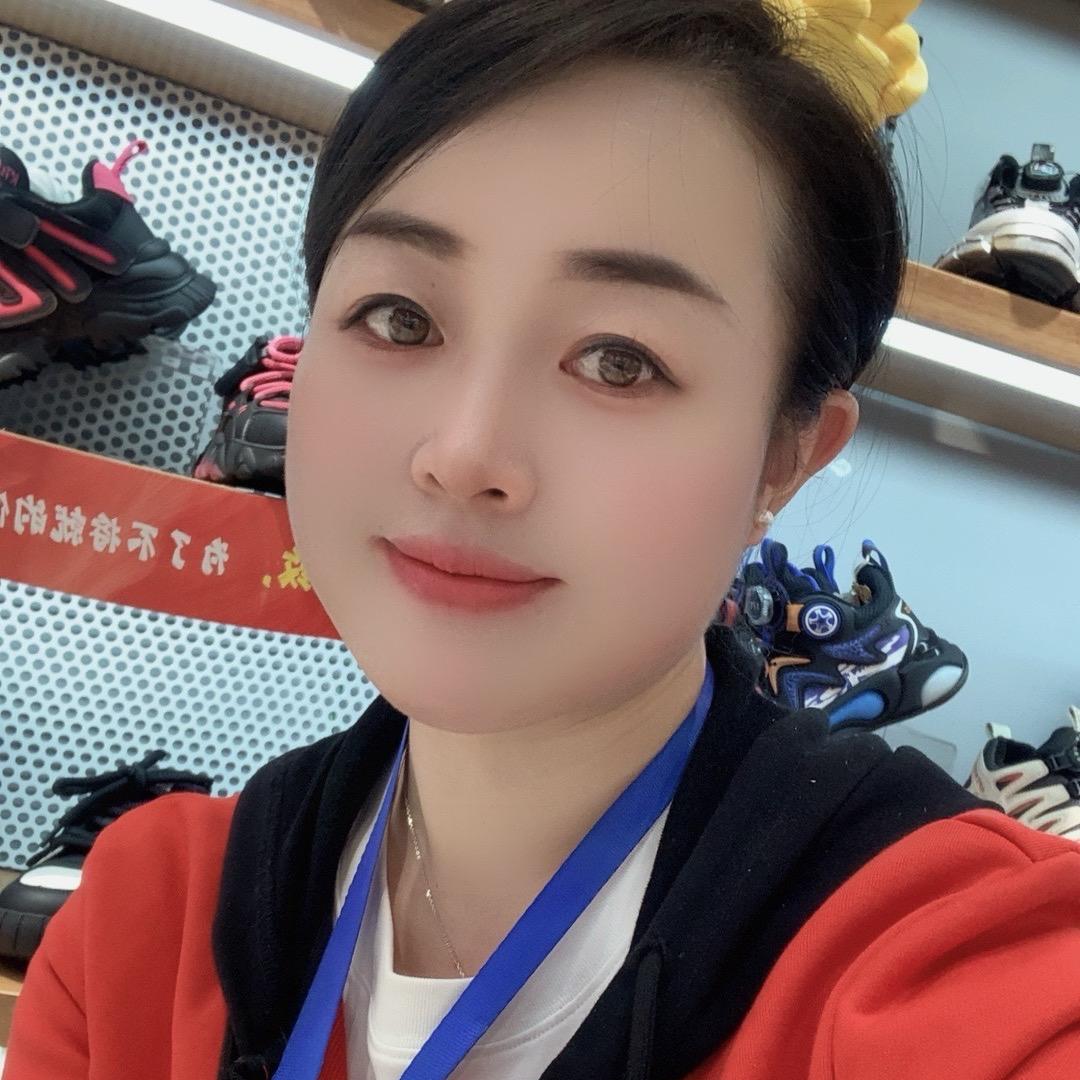 KFT脚王水城童鞋6店刘招慧